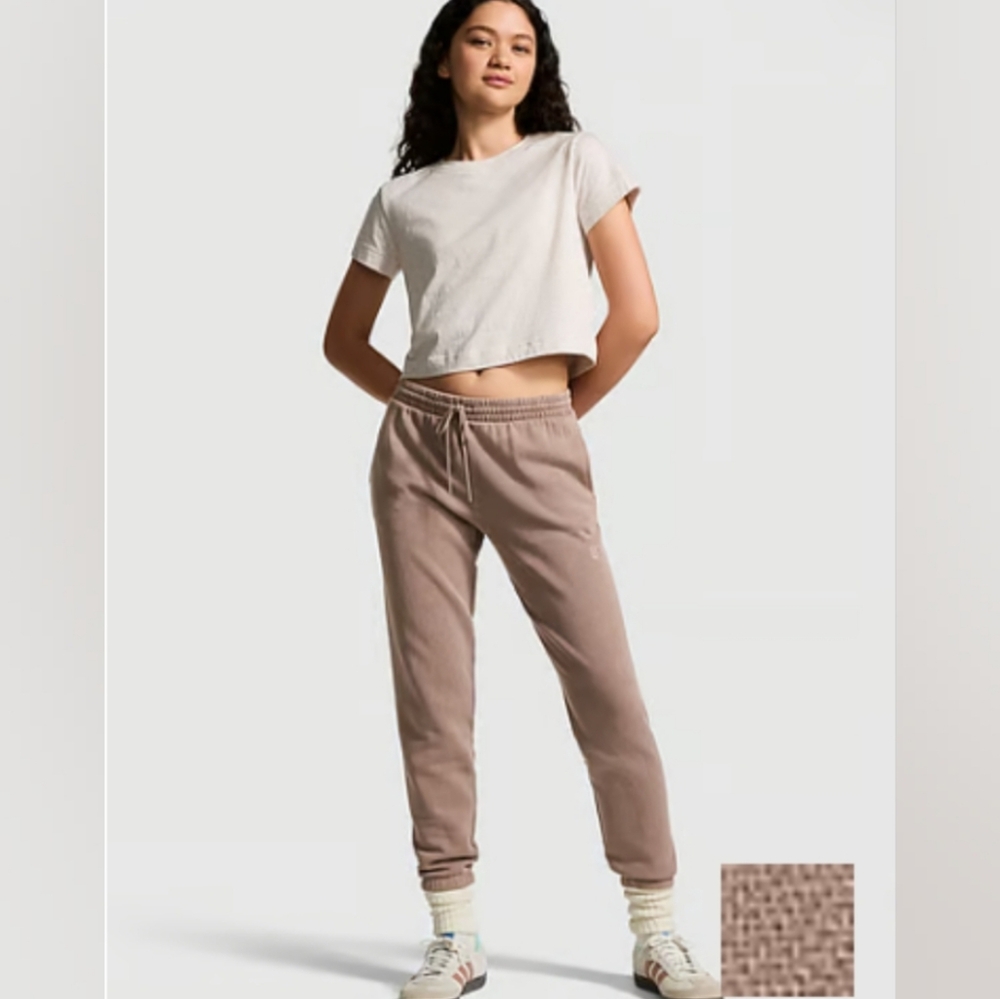 New Victoria secret PINK Ivy Fleece Slim Sweatpants